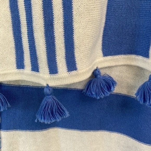 Caroline Grace Stripe Tassel Cashmere Blend Knit Poncho Shrug Topper White Wave - Picture 7 of 14